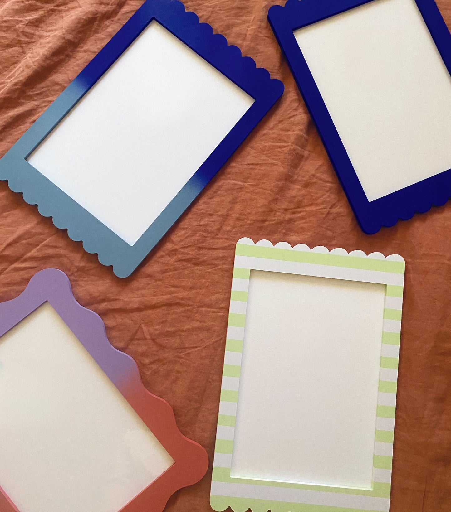 A4 Cobalt Blue Ombre Scallop Frame