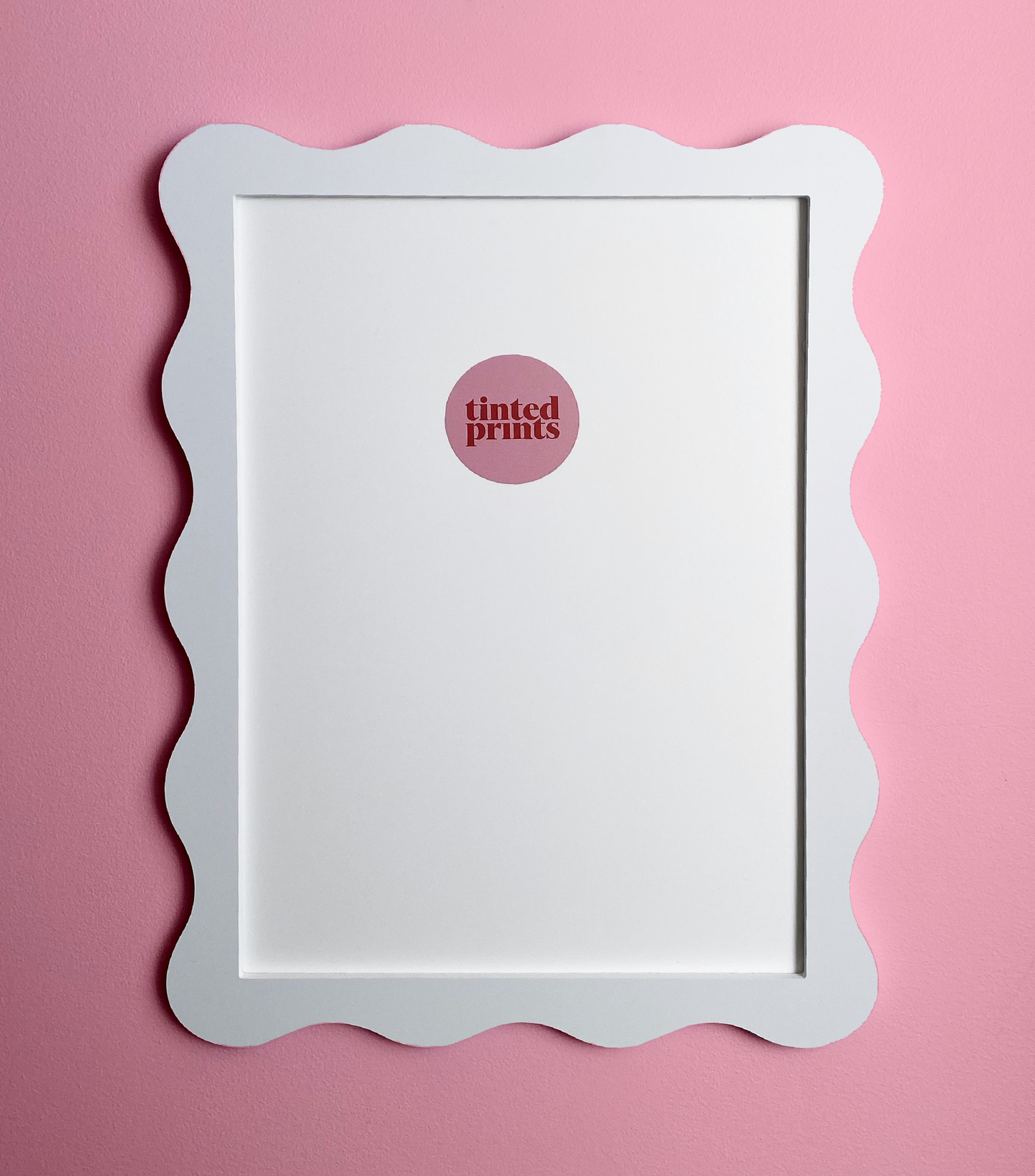 A3 White Wavy Frame