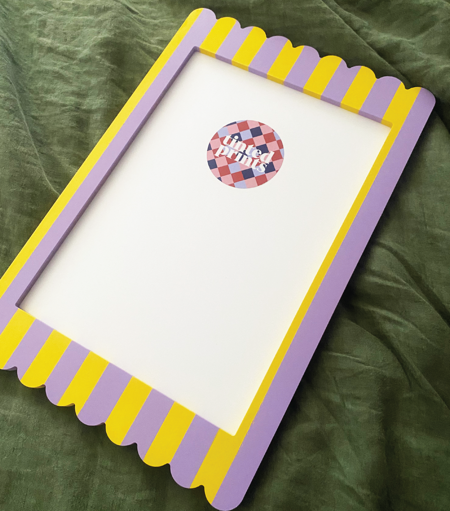 A4 Yellow Lilac Stripe Scallop Frame