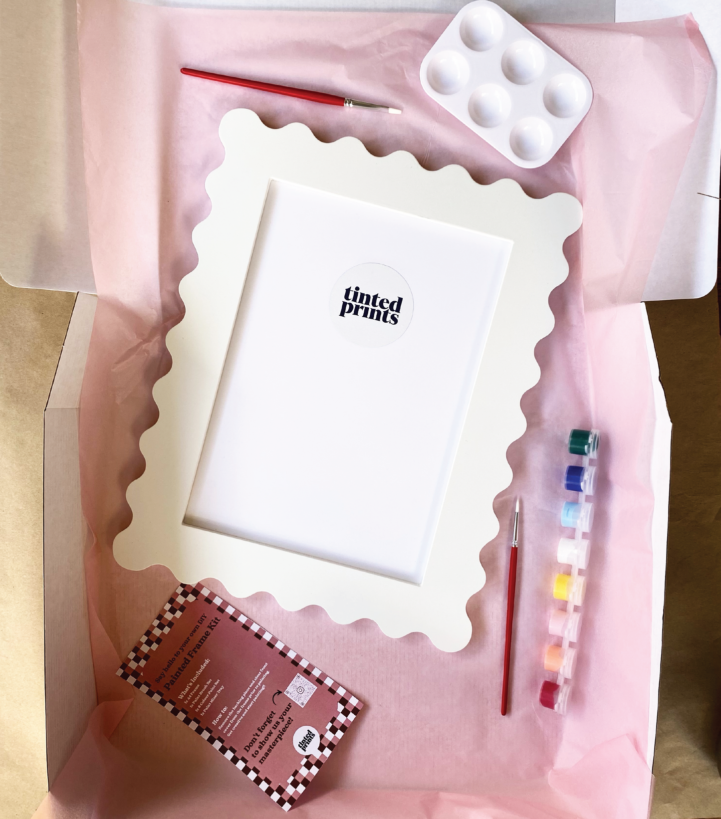 DIY Kit Painted Squiggle Frame